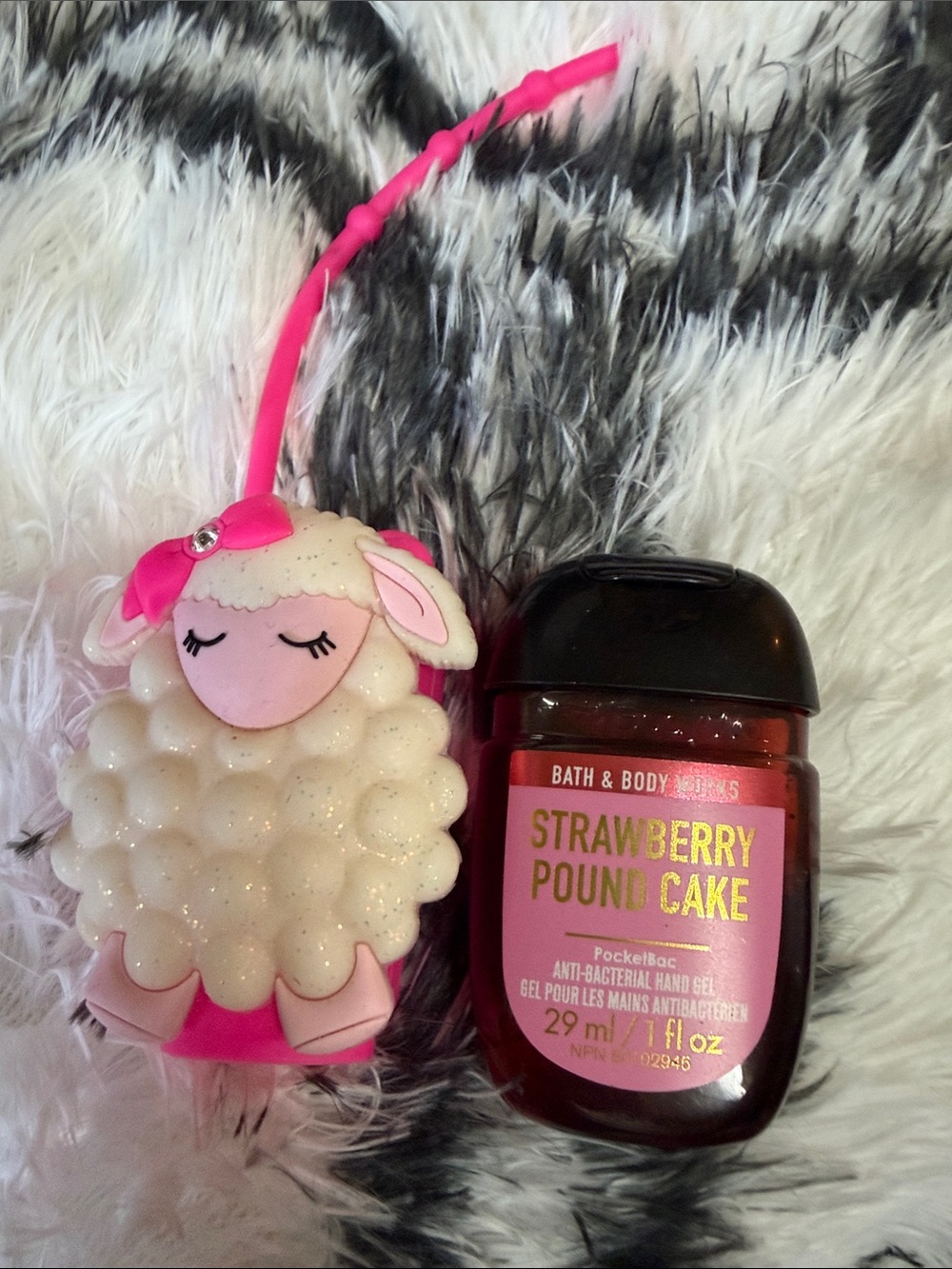 #60.Bath & Body Works Strawberry Pound Cake PocketBac Hand Gel - Pink & Black